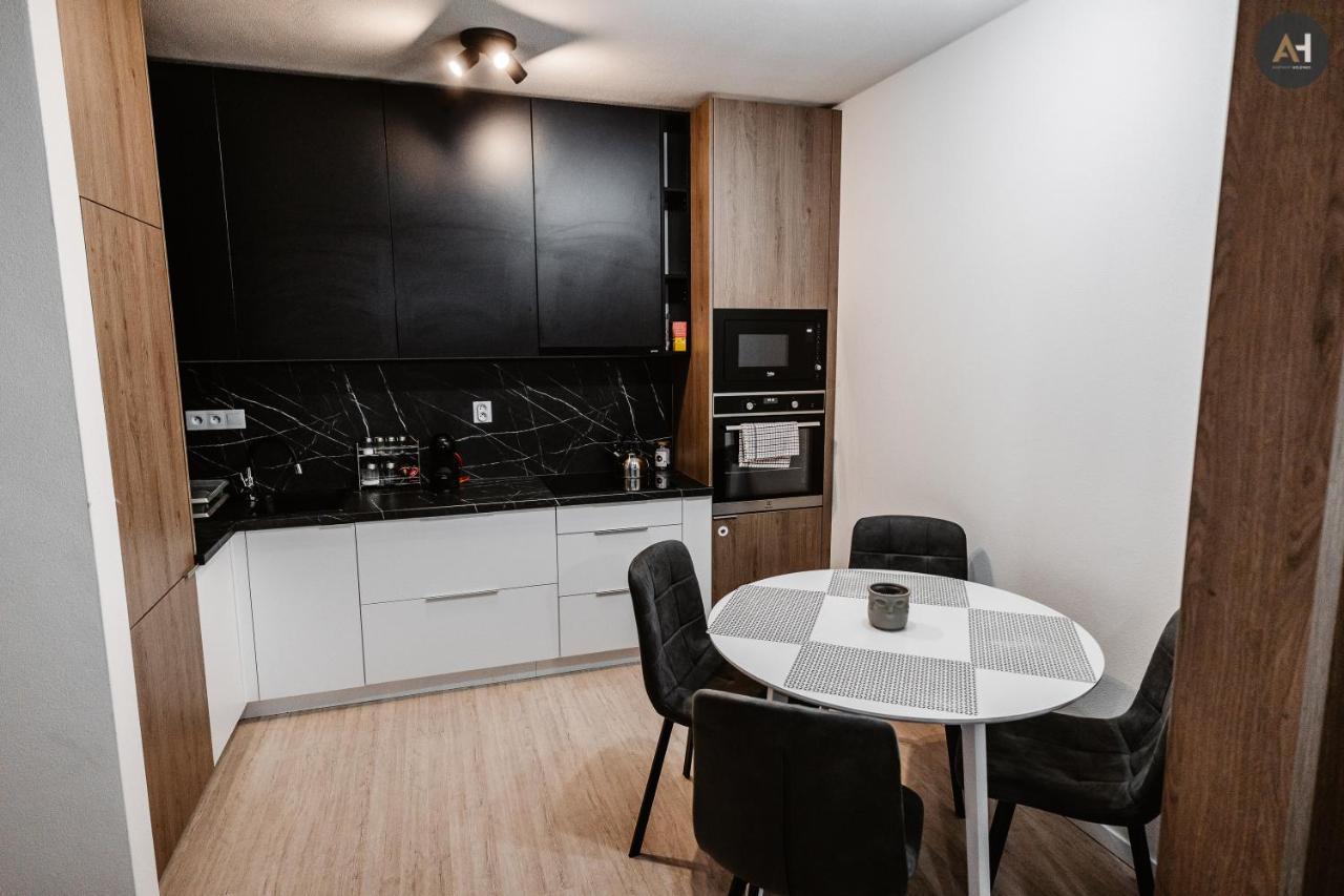 AH Mlynská Bašta II Apartamento Košice Exterior foto